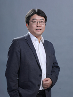 动漫色情片
 执行院长 文继荣